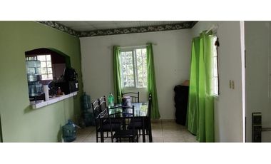 VENDO CASA CON TERRENO DE 2000M2 EN SANTO DOMINGO