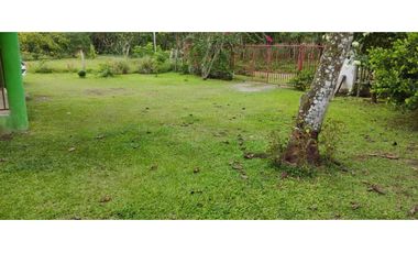 VENDO CASA CON TERRENO DE 2000M2 EN SANTO DOMINGO