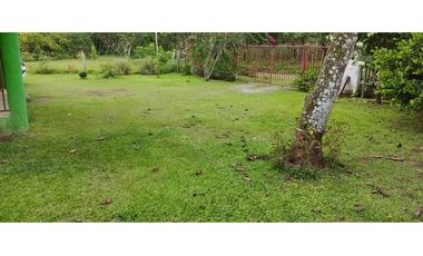 VENDO CASA CON TERRENO DE 2000M2 EN SANTO DOMINGO