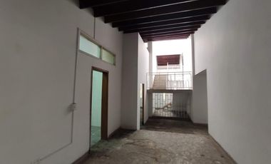 casa en venta en barrio blanco. Cod V24710