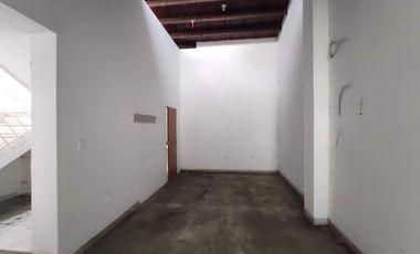casa en venta en barrio blanco. Cod V24710