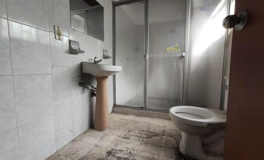 casa en venta en barrio blanco. Cod V24710