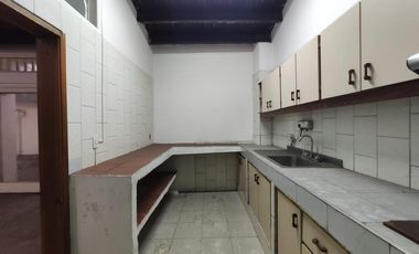 casa en venta en barrio blanco. Cod V24710