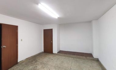 casa en venta en barrio blanco. Cod V24710