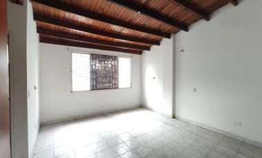 casa en venta en barrio blanco. Cod V24710