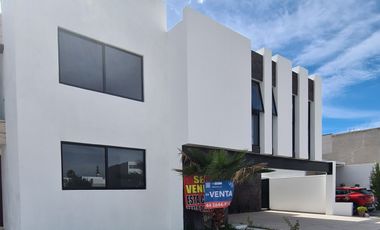 ELEGANTE RESIDENCIA EN ABADIA DE SACRAMONTE I. CASAMARI