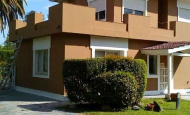 OPORTUNIDAD NUEVO VALOR Casa 6 amb Country Las Lajas
