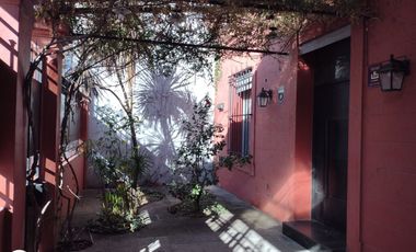 CASA RESTAURADA A NUEVO EN PARQUE PATRICIOS
