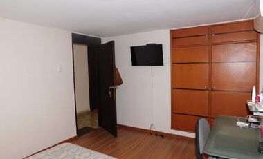 casa en venta en ciudad jardín. Cod V87431