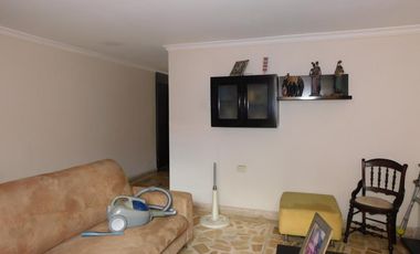 casa en venta en ciudad jardín. Cod V87431