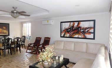 casa en venta en ciudad jardín. Cod V87431