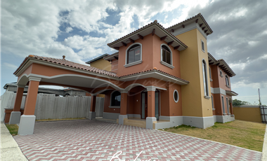 SE VENDE CASA A ESTRENA EN COSTA SUR, PH EL DORAL (5)