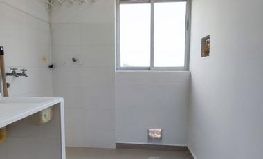 apartamento en venta en la floresta. Cod V31114