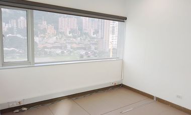 PR13965 Arriendo de oficina en el sector Ciudad del Rio, Poblado