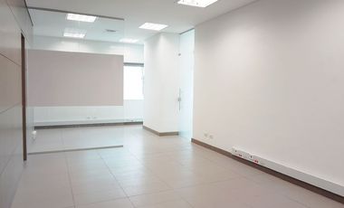 PR13965 Arriendo de oficina en el sector Ciudad del Rio, Poblado