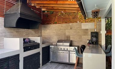 Casa en venta de 5 dorm. en Pudahuel