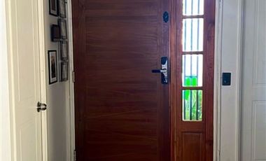 Casa en venta de 5 dorm. en Pudahuel