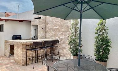 VENTA DE AMPLIA CASA EN CIUDAD CELESTE