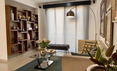 VENTA DE AMPLIA CASA EN CIUDAD CELESTE