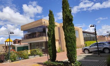 casa en venta en canelon. Cod V4896