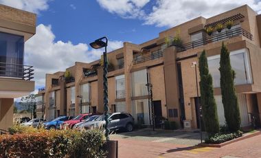 casa en venta en canelon. Cod V4896