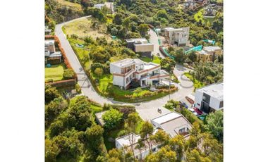 casa en venta en la calera. Cod V3939