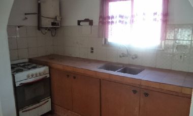 Casa con Departamento en venta en Mar del Tuyu