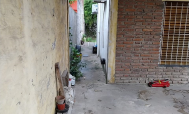 Casa a la venta en excelente zona de bella vista