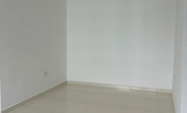 apartamento en arriendo/venta en prados del este. Cod V1596