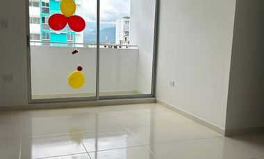 apartamento en arriendo/venta en prados del este. Cod V1596