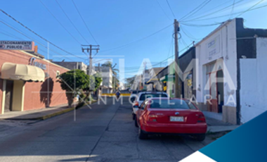 CASA EN VENTA COL. CENTRO, TEPIC, NAYARIT. (G)