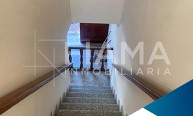 CASA EN VENTA COL. CENTRO, TEPIC, NAYARIT. (G)