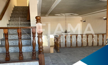 CASA EN VENTA COL. CENTRO, TEPIC, NAYARIT. (G)