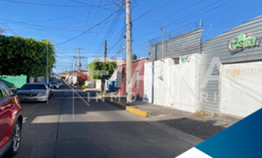 CASA EN VENTA COL. CENTRO, TEPIC, NAYARIT. (G)