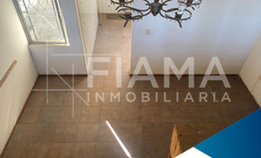 CASA EN VENTA COL. CENTRO, TEPIC, NAYARIT. (G)