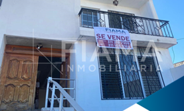 CASA EN VENTA COL. CENTRO, TEPIC, NAYARIT. (G)
