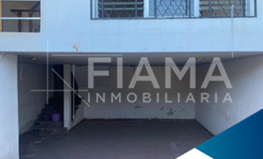 CASA EN VENTA COL. CENTRO, TEPIC, NAYARIT. (G)