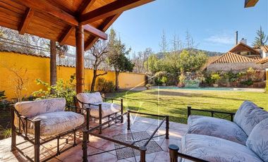 Local Comercial en arriendo en Lo Barnechea