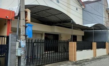 Rumah disewakan di RW 04, Airlangga, Gubeng, Surabaya, Jawa Timur