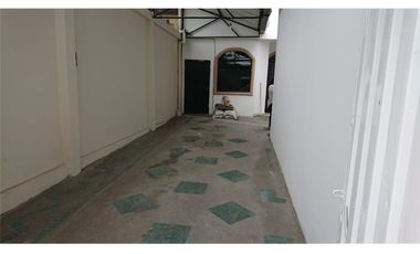 Venta de Casa Rentera sector norte - Manta