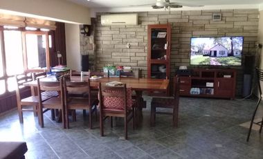 Chalet en venta en Barrio Parque