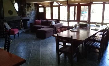 Chalet en venta en Barrio Parque