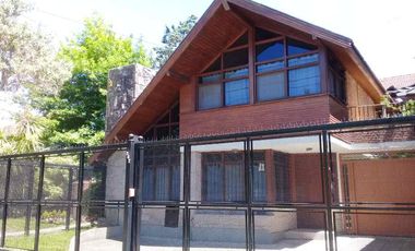 Chalet en venta en Barrio Parque
