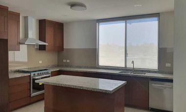 CASA EN VENTA EN RANCHO SANTA MONICA