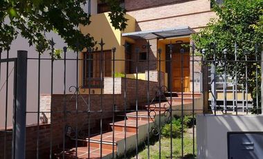 Casa en venta de cuatro dormitorios, Parque Chacabuco, Zona norte, Córdoba