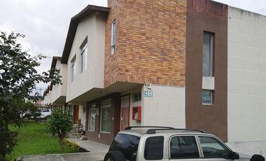 Vendo casa en Conocoto, Santa Mónica de Conocoto