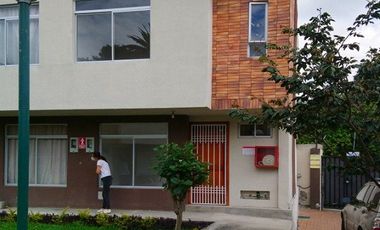 Vendo casa en Conocoto, Santa Mónica de Conocoto