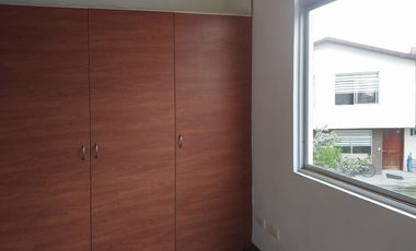 Vendo casa en Conocoto, Santa Mónica de Conocoto