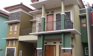 Komplek Rumah Exclusive Nyaman dan Asri di Arcamanik Bandung ke SPORT JABAR Arcamanik 7menit Harga 1M-an.