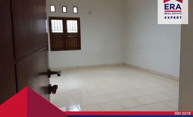 Disewakan Rumah Duren Sawit